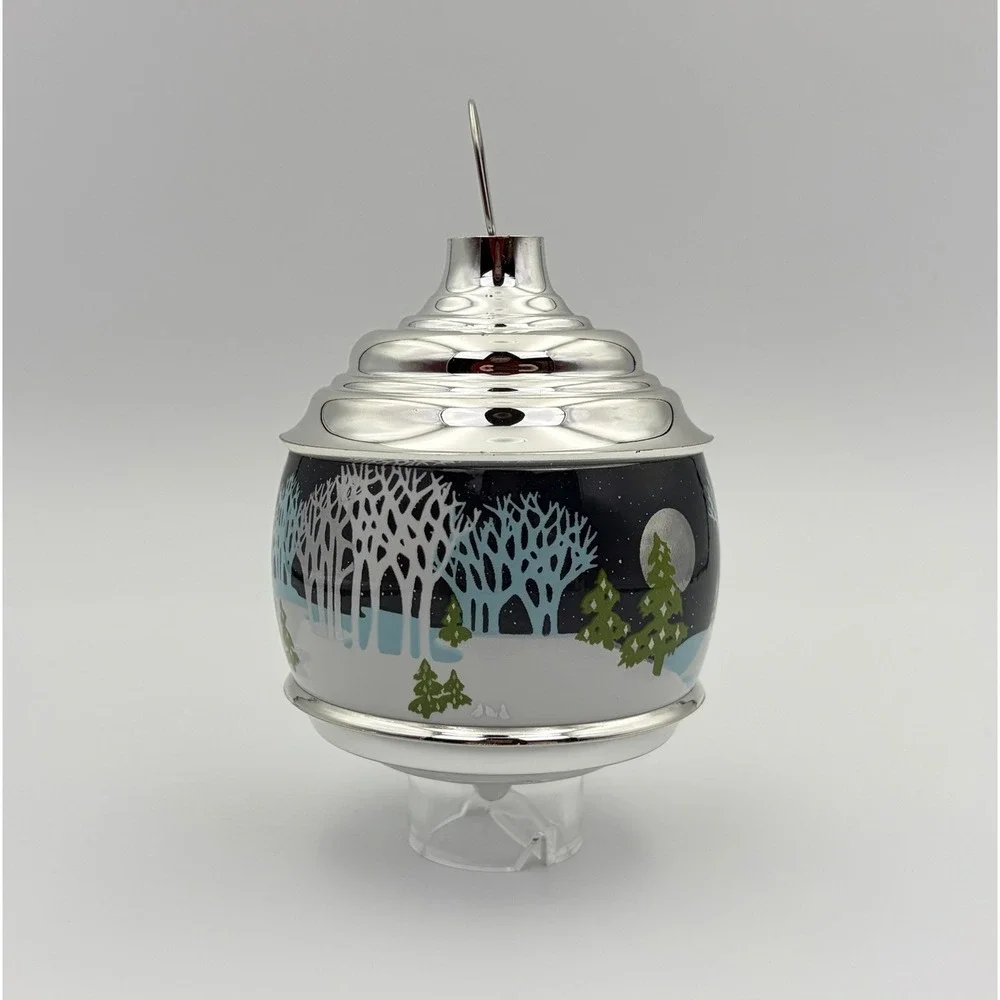 Hallmark 1984 Christmas in the Forest Lighted Tree Ornament QLX703-4 Vintage